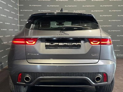 Jaguar E-Pace 2.0D 150 CV AWD aut. R-Dynamic (4)