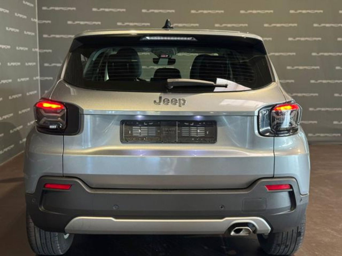 Jeep Avenger 1.2 turbo Altitude fwd 100cv (4)