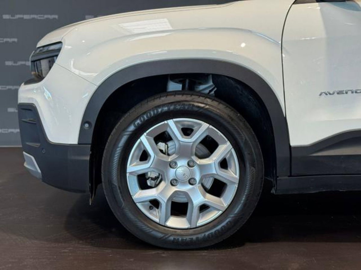 Jeep Avenger 1.2 turbo Altitude fwd 100cv (8)