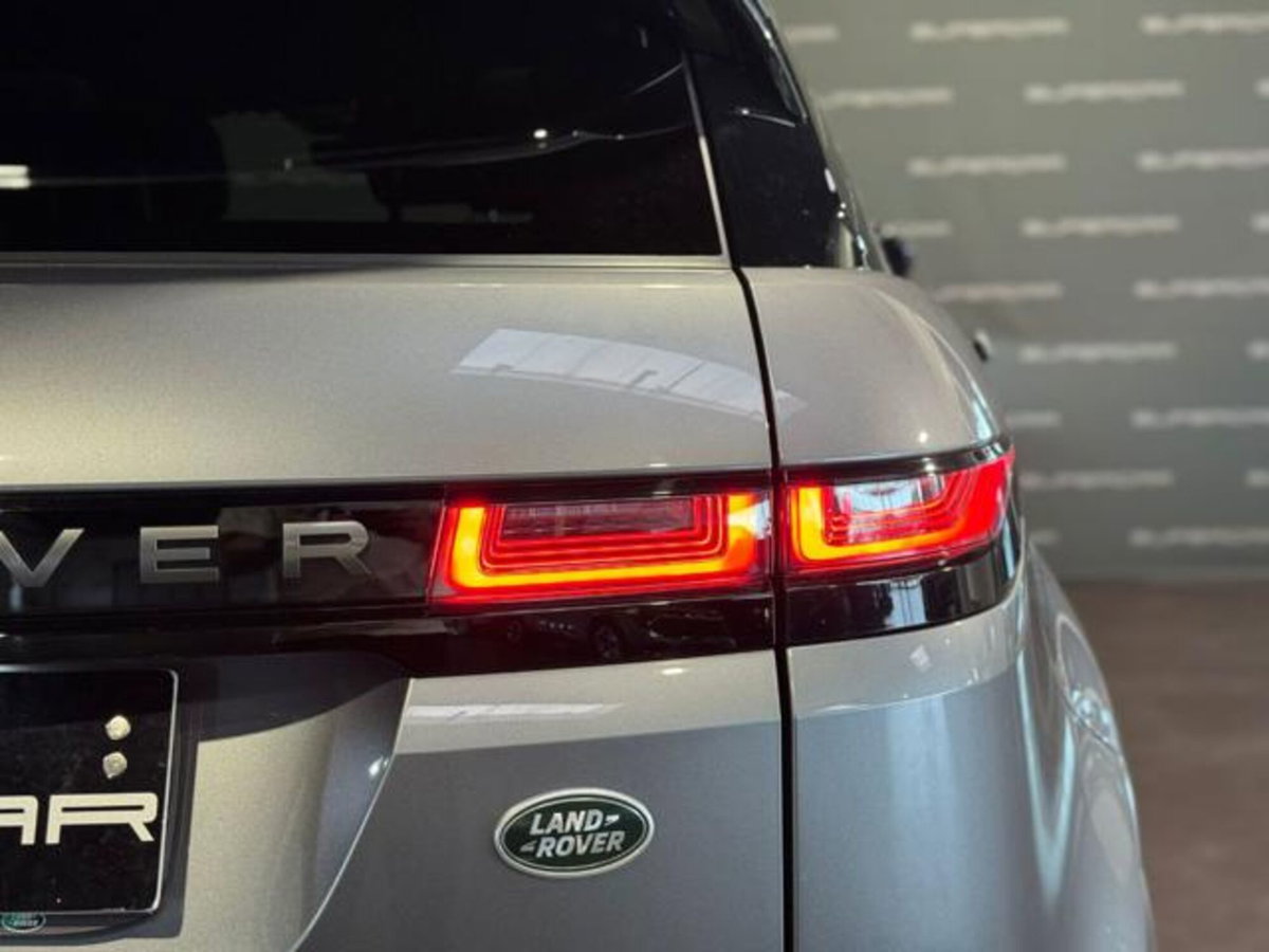 Land Rover Range Rover Evoque 2.0D I4 163CV AWD Auto R-Dynamic SE (6)