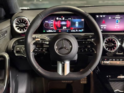 Mercedes-Benz Classe A 200 d AMG Line Premium Plus auto (11)
