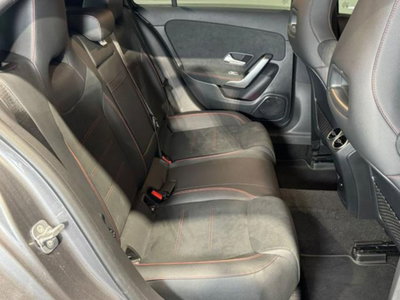 Mercedes-Benz Classe A 200 d AMG Line Premium Plus auto (13)