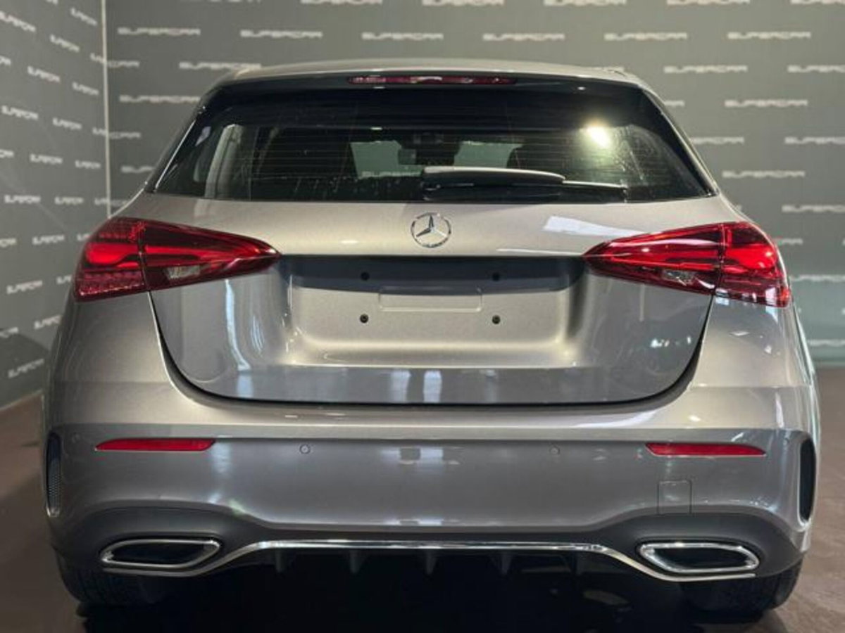 Mercedes-Benz Classe A 200 d AMG Line Premium Plus auto (4)