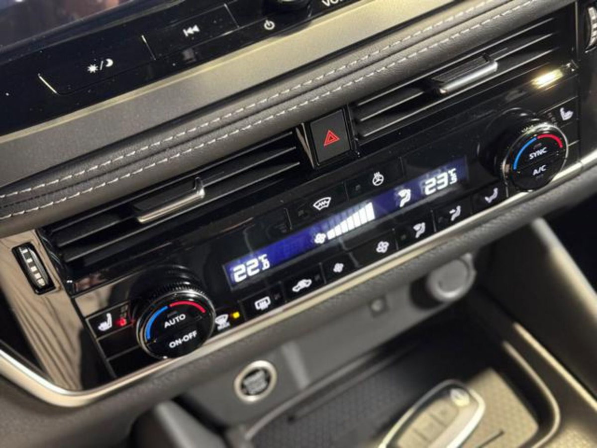 Nissan Qashqai 1.3 mhev N-Connecta 4wd 158cv xtronic (16)
