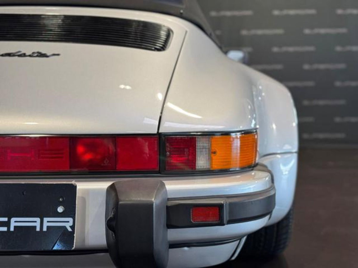 Porsche 911 Cabrio Speedster (6)