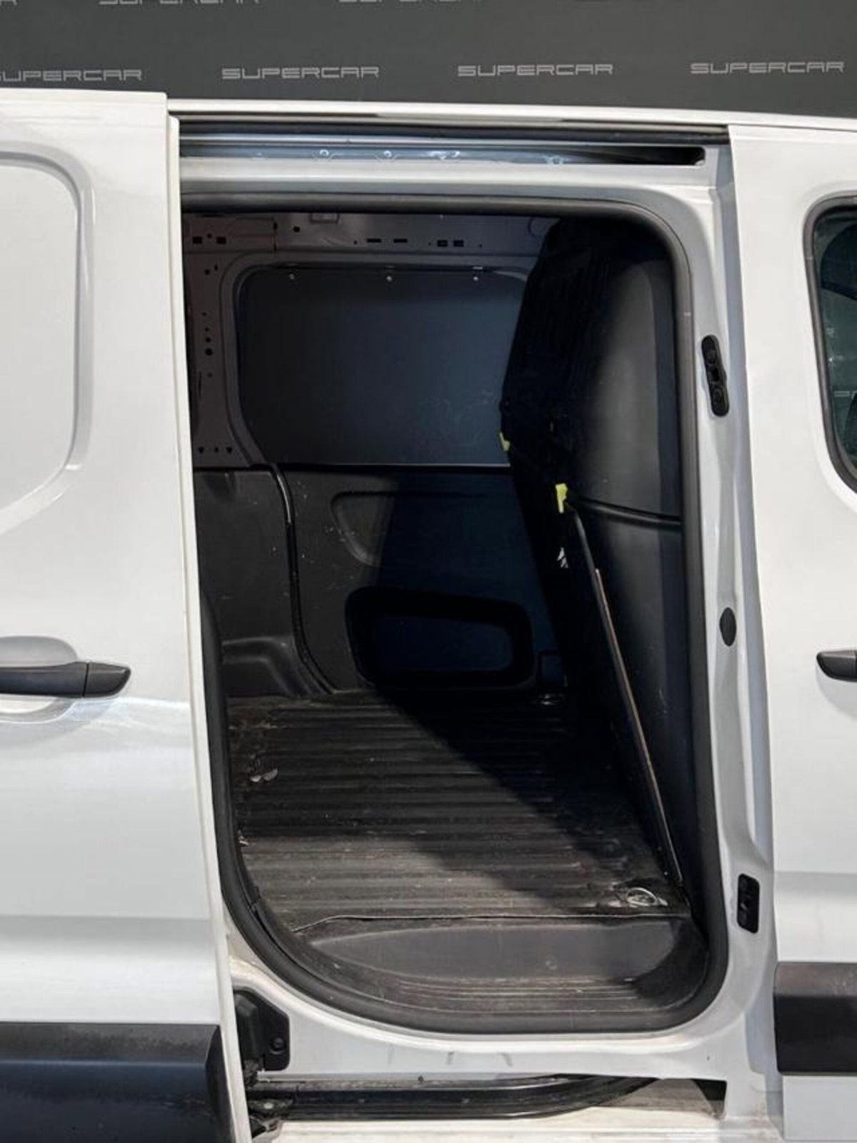 Opel Combo M1 L1 1.5 bluehdi S&S 100cv Edition Plus (11)