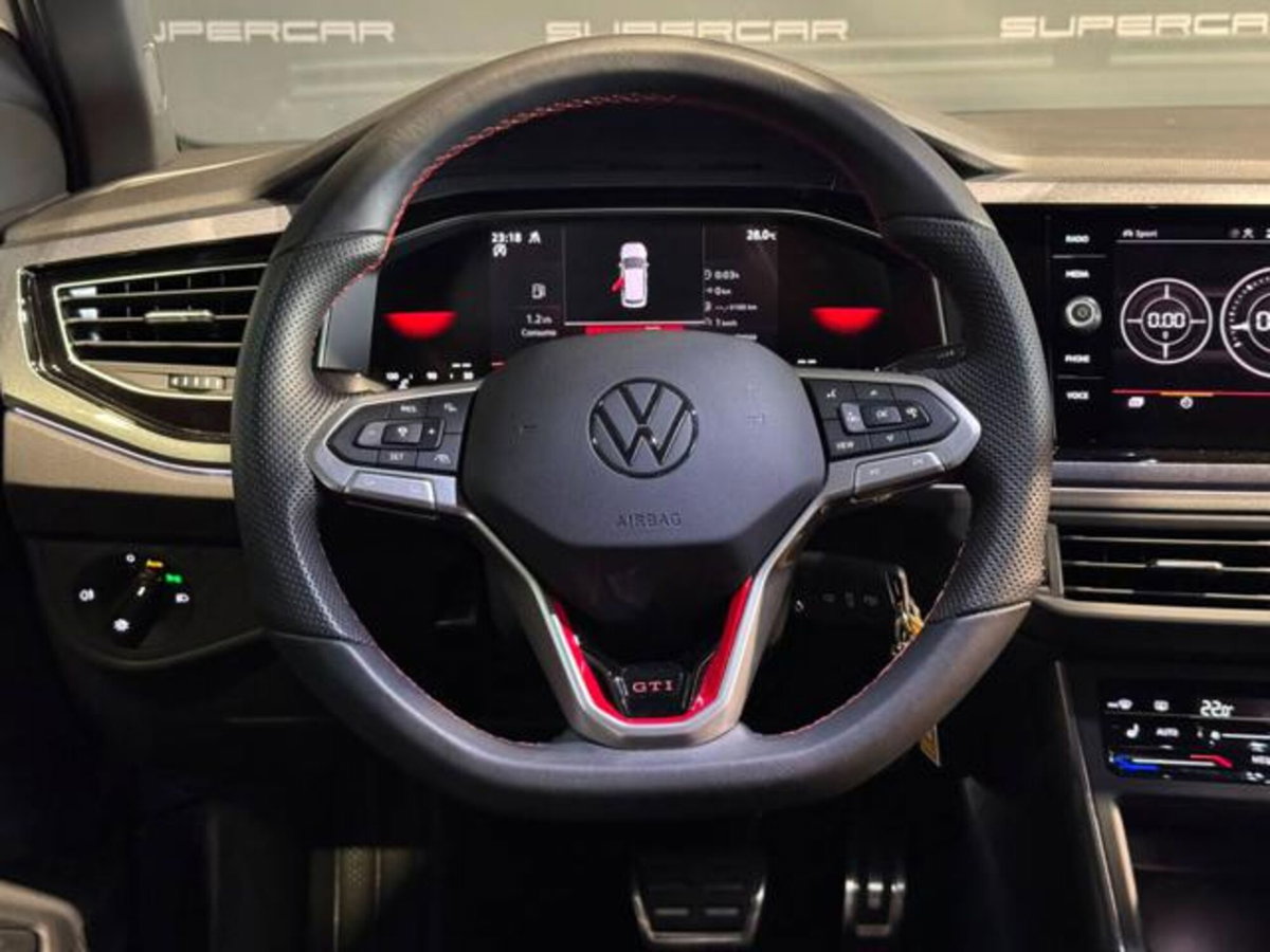 Volkswagen Polo 2.0 tsi GTI dsg (11)