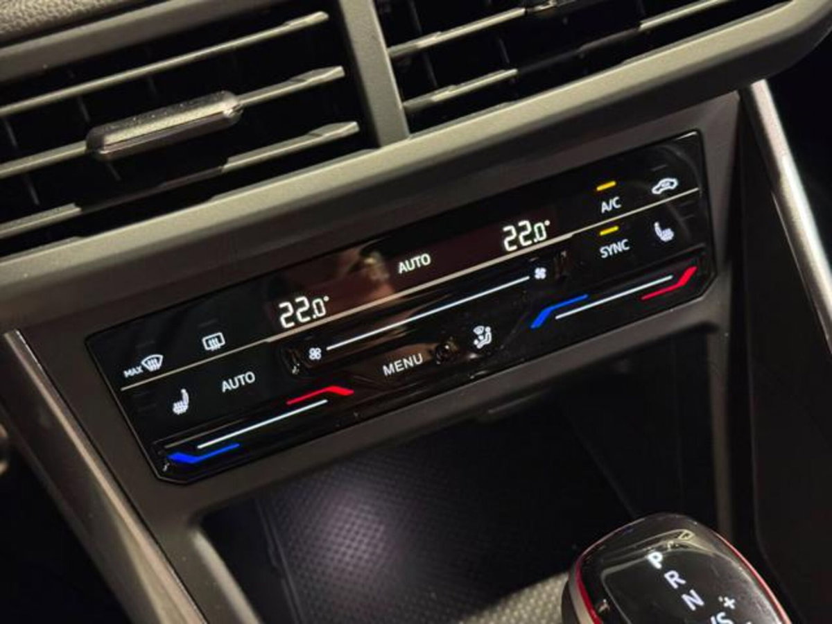 Volkswagen Polo 2.0 tsi GTI dsg (16)