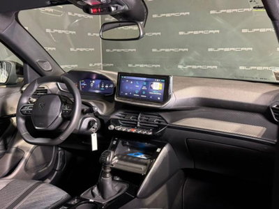 Peugeot 2008 PureTech 100 S&S Allure (9)