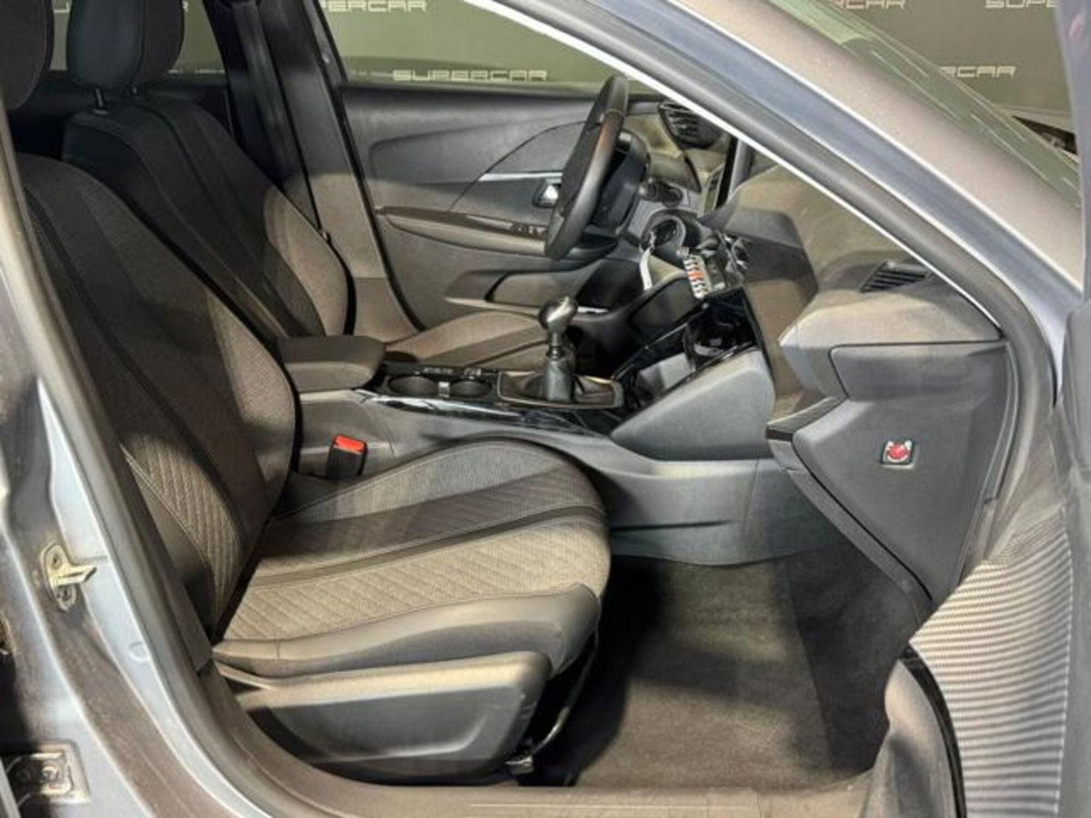 Peugeot 208 PureTech 100 Stop&Start 5 porte Allure (11)