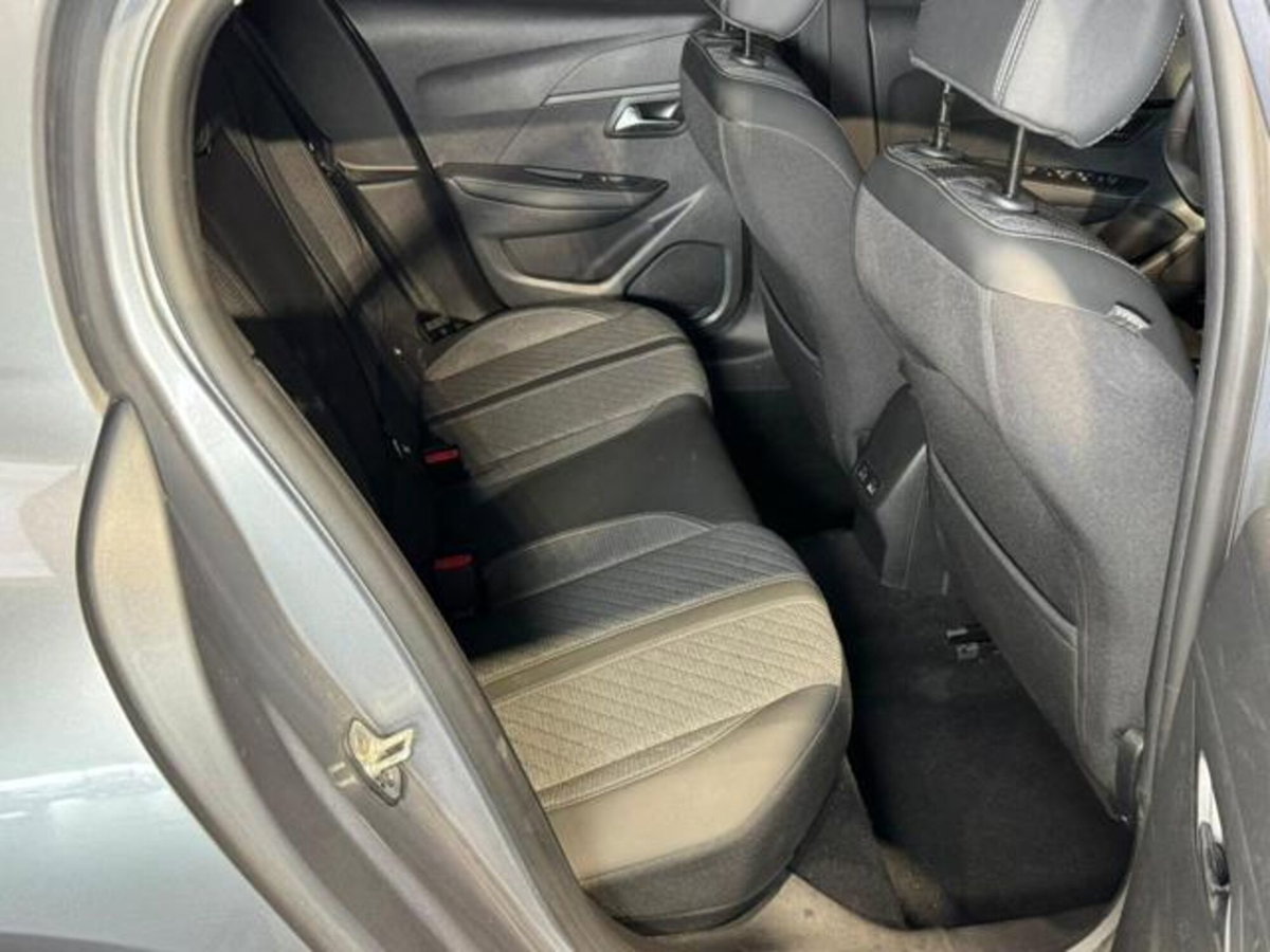 Peugeot 208 PureTech 100 Stop&Start 5 porte Allure (12)