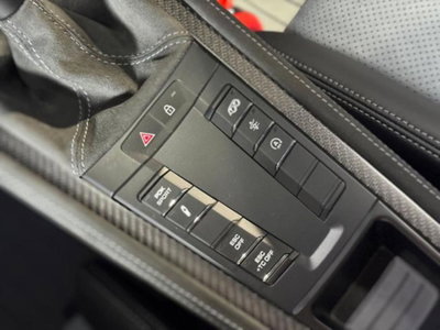 Porsche 718 Cayman  Cayman 4.0 GT4 RS pdk (12)