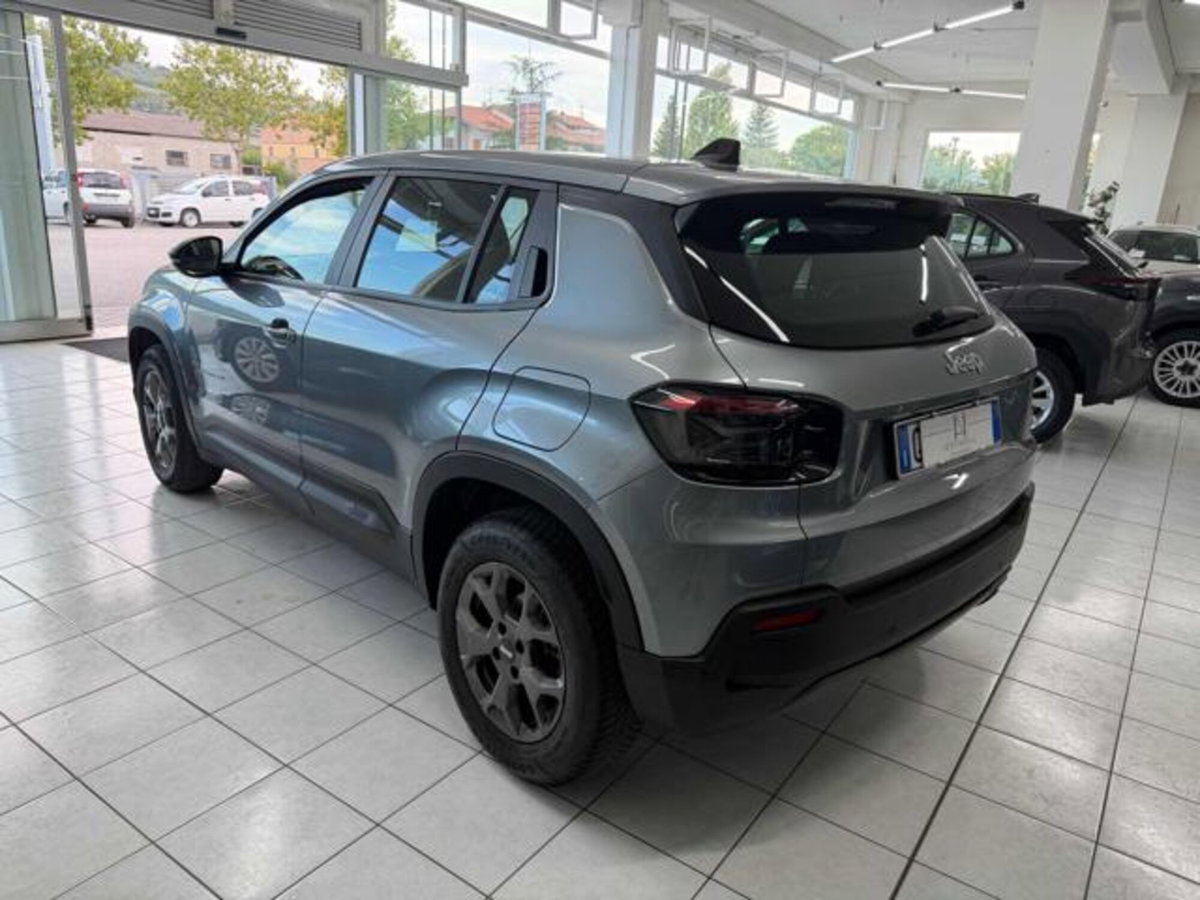 Jeep Avenger 1.2 turbo Altitude fwd 100cv (3)