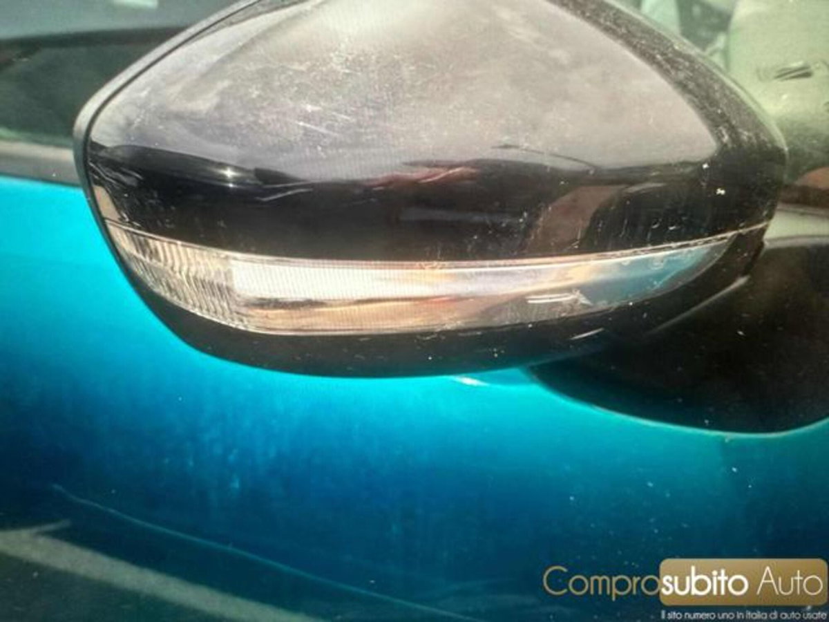 Citroen C3 PureTech 110 S&S EAT6 Shine Pack (4)