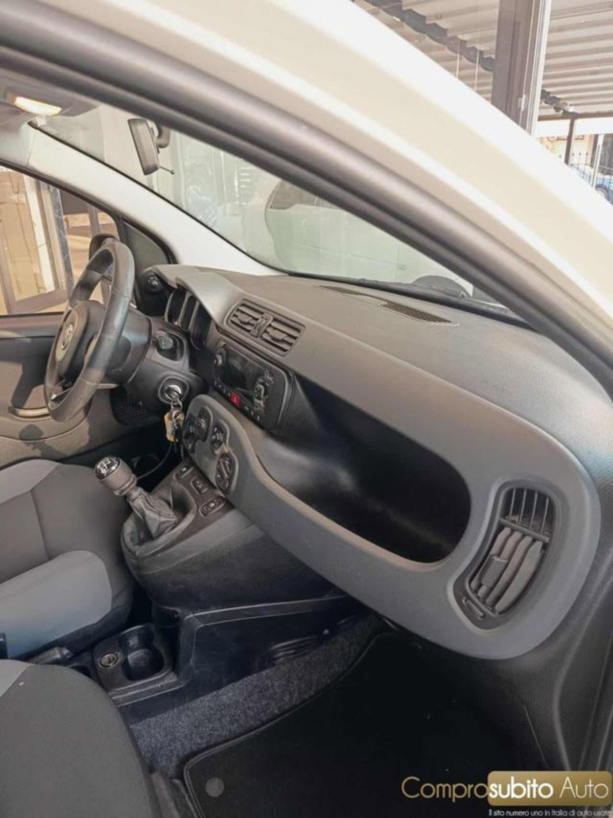 Fiat Panda 0.9 TwinAir Turbo S&S 4x4 Trussardi (9)