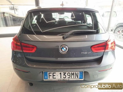 BMW Serie 1 116d 2.0 116CV cat 5 porte Attiva DPF (4)