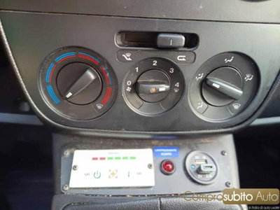 Fiat Fiorino 1.3 MJT 80CV Cargo (15)