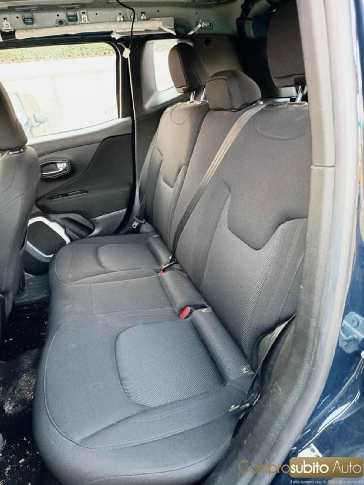 Jeep Renegade 2.0 Mjt 140CV 4WD Active Drive Low Upland (9)