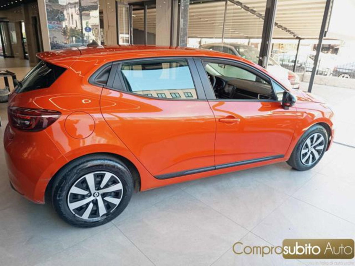 Renault Clio SCe 65 CV 5 porte Life (3)