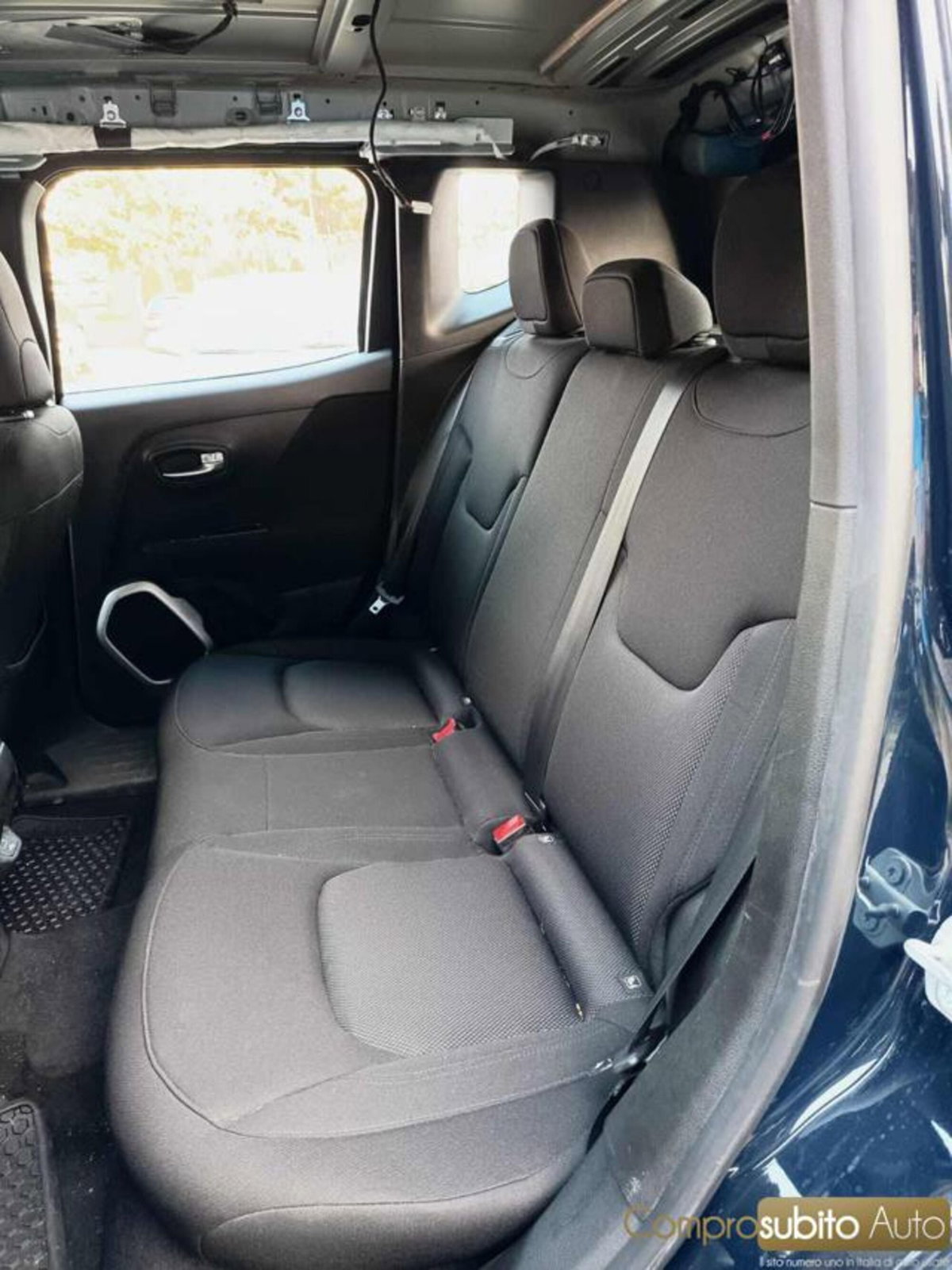 Jeep Renegade 2.0 Mjt 140CV 4WD Active Drive Low Limited (15)