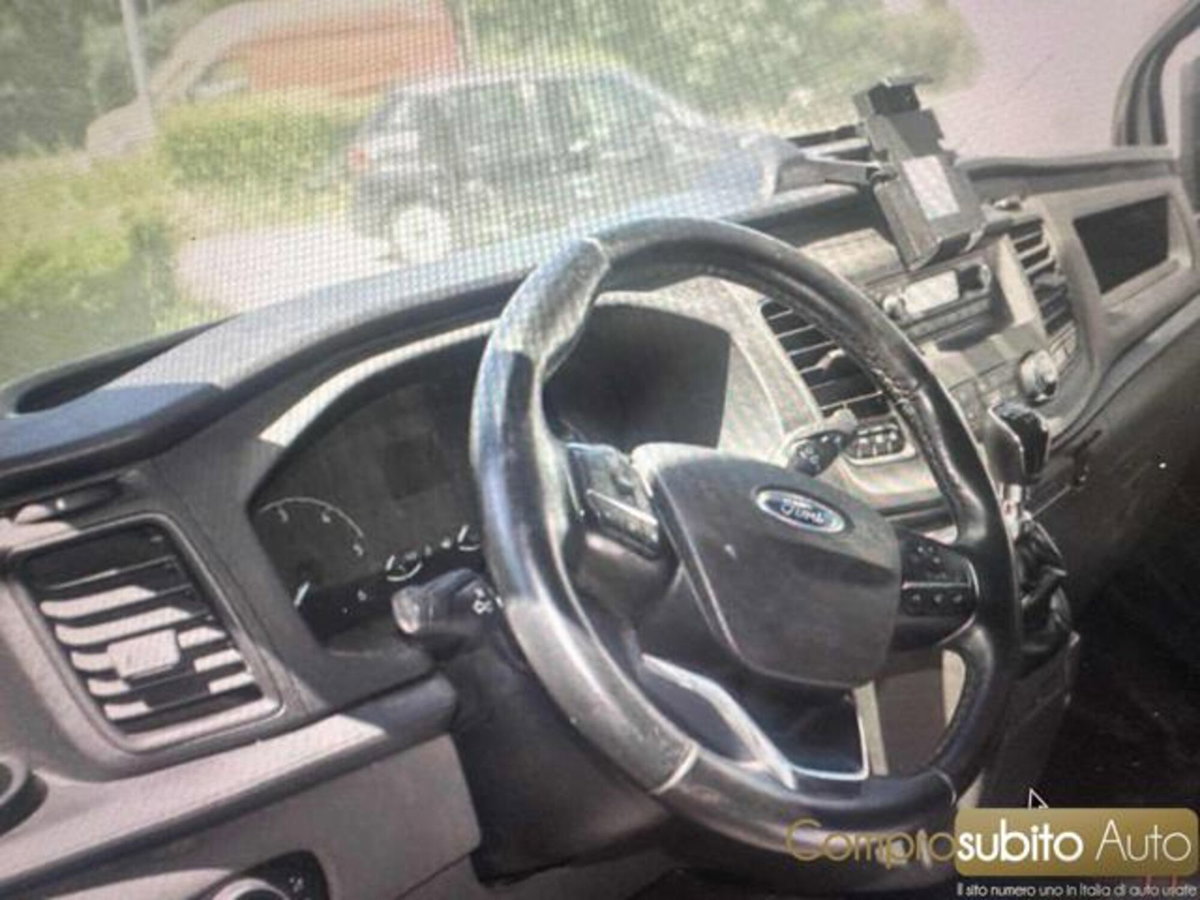 Ford Transit Custom Furgone 280 2.0 EcoBlue 170 PC Furgone Titanium (9)