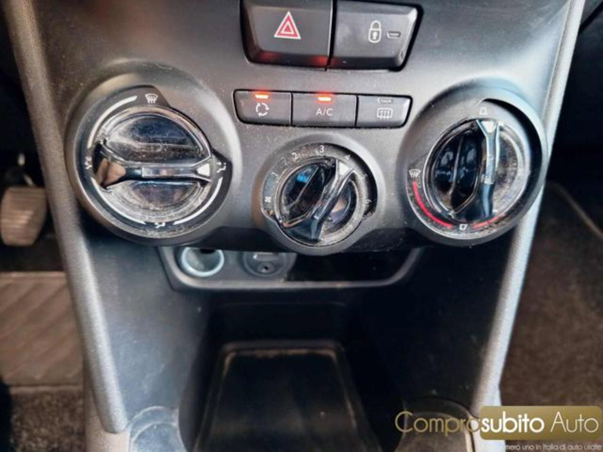 Peugeot 208 HDi 68 CV 5 porte Access (10)