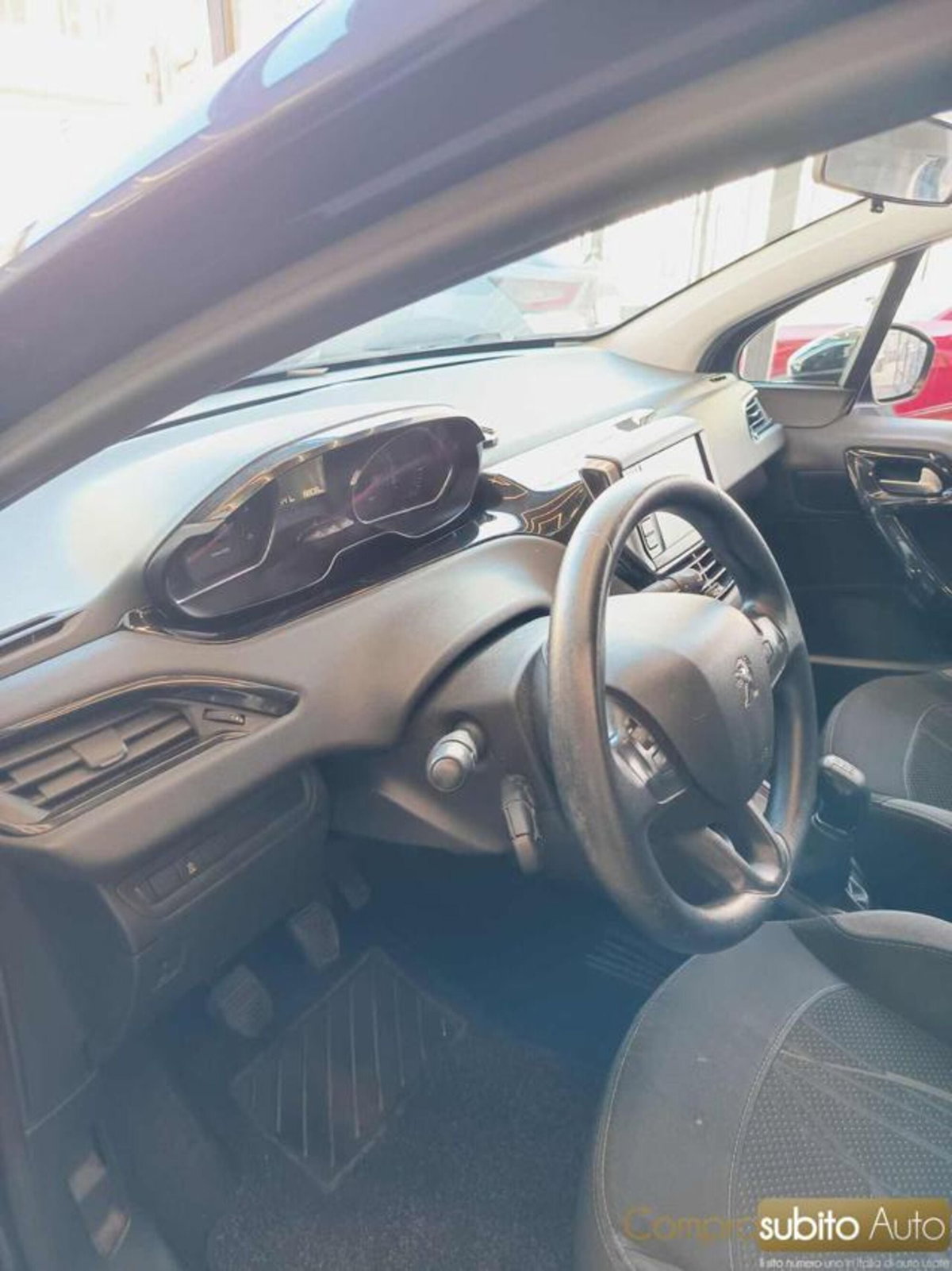 Peugeot 208 HDi 68 CV 5 porte Access (12)
