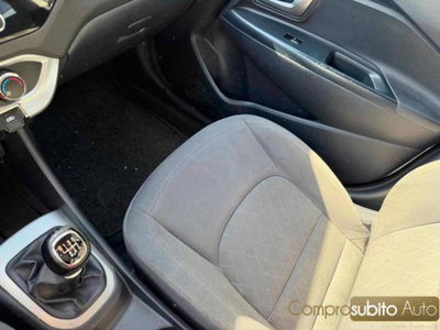 Kia Rio 1.1 CRDi 5p. Cool (9)