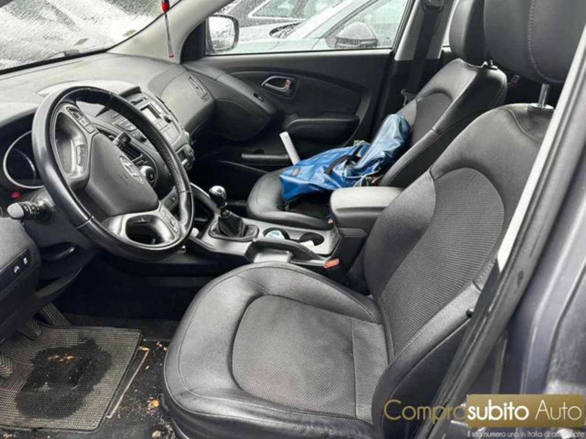 Hyundai ix35 1.7 CRDi 2WD Xpossible (5)