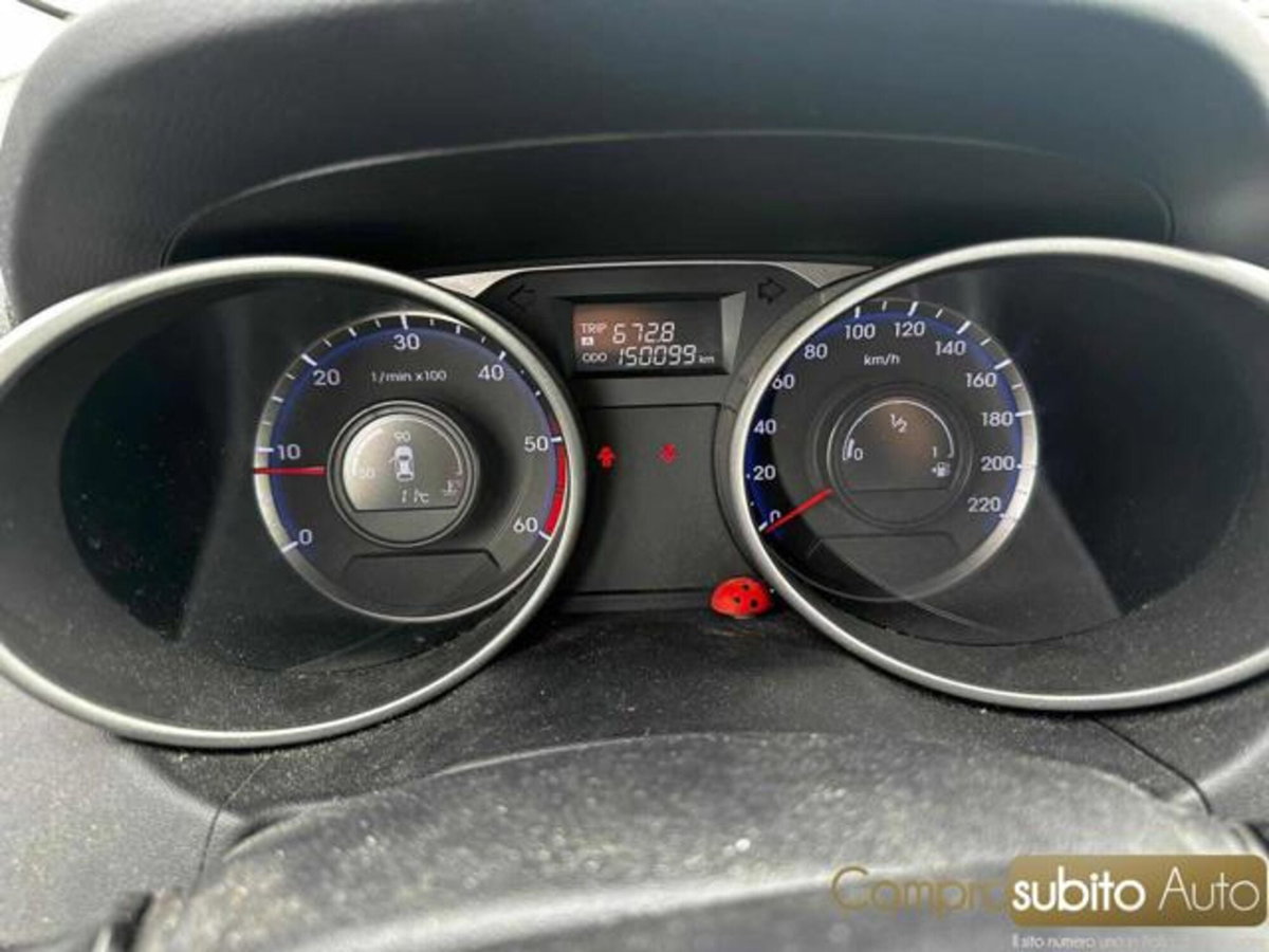 Hyundai ix35 1.7 CRDi 2WD Xpossible (6)
