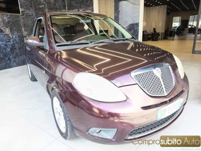 Lancia Ypsilon 1.2 Platino (3)