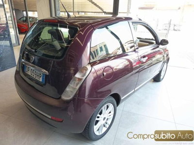 Lancia Ypsilon 1.2 Platino (5)