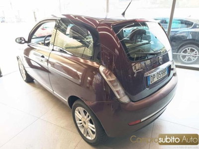Lancia Ypsilon 1.2 Platino (6)