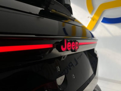 Jeep Compass full-electric First Edition fwd 213cv auto (14)