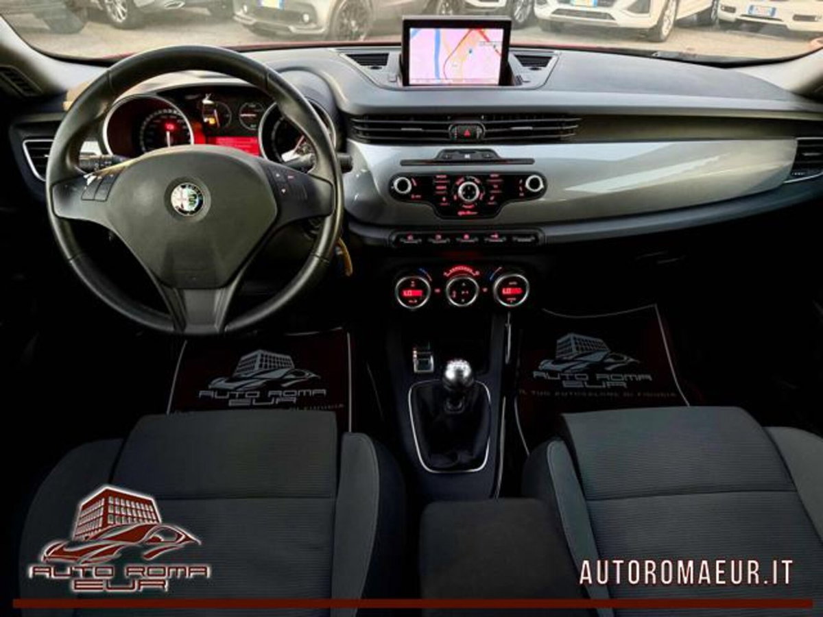 Alfa Romeo Giulietta 2.0 JTDm-2 Exclusive 140cv (12)