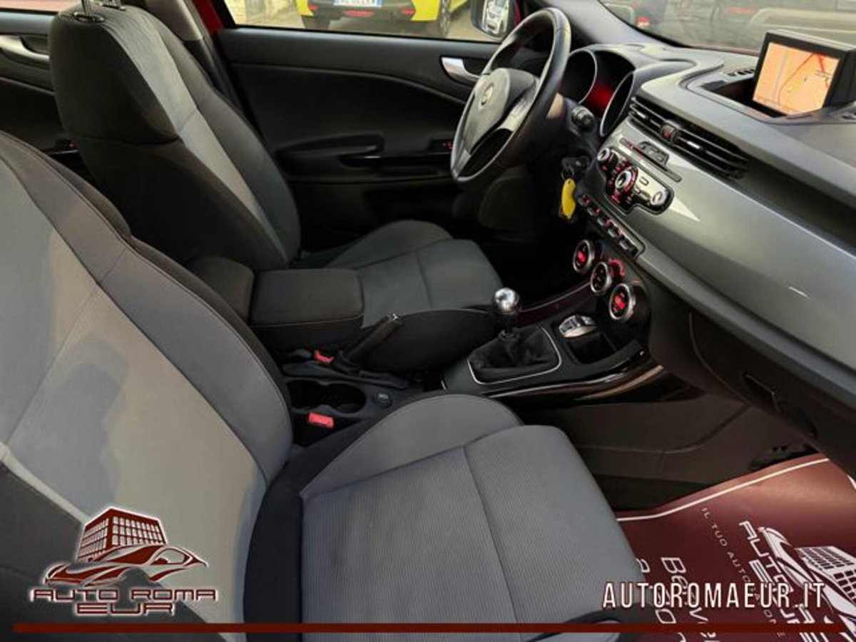 Alfa Romeo Giulietta 2.0 JTDm-2 Exclusive 140cv (17)