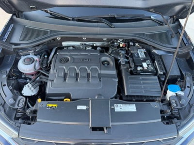 Volkswagen T-Roc 1.6 TDI SCR Business BlueMotion Technology (12)