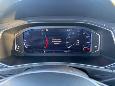 Volkswagen T-Roc 1.6 TDI SCR Business BlueMotion Technology (16)