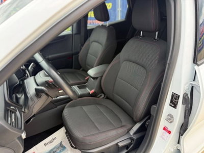 Ford Kuga 1.5 EcoBlue 120 CV 2WD ST-Line (16)