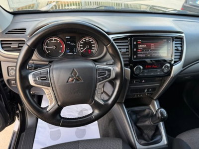 Mitsubishi L200 2.3 D Double Cab 4x4 Hurricane (20)