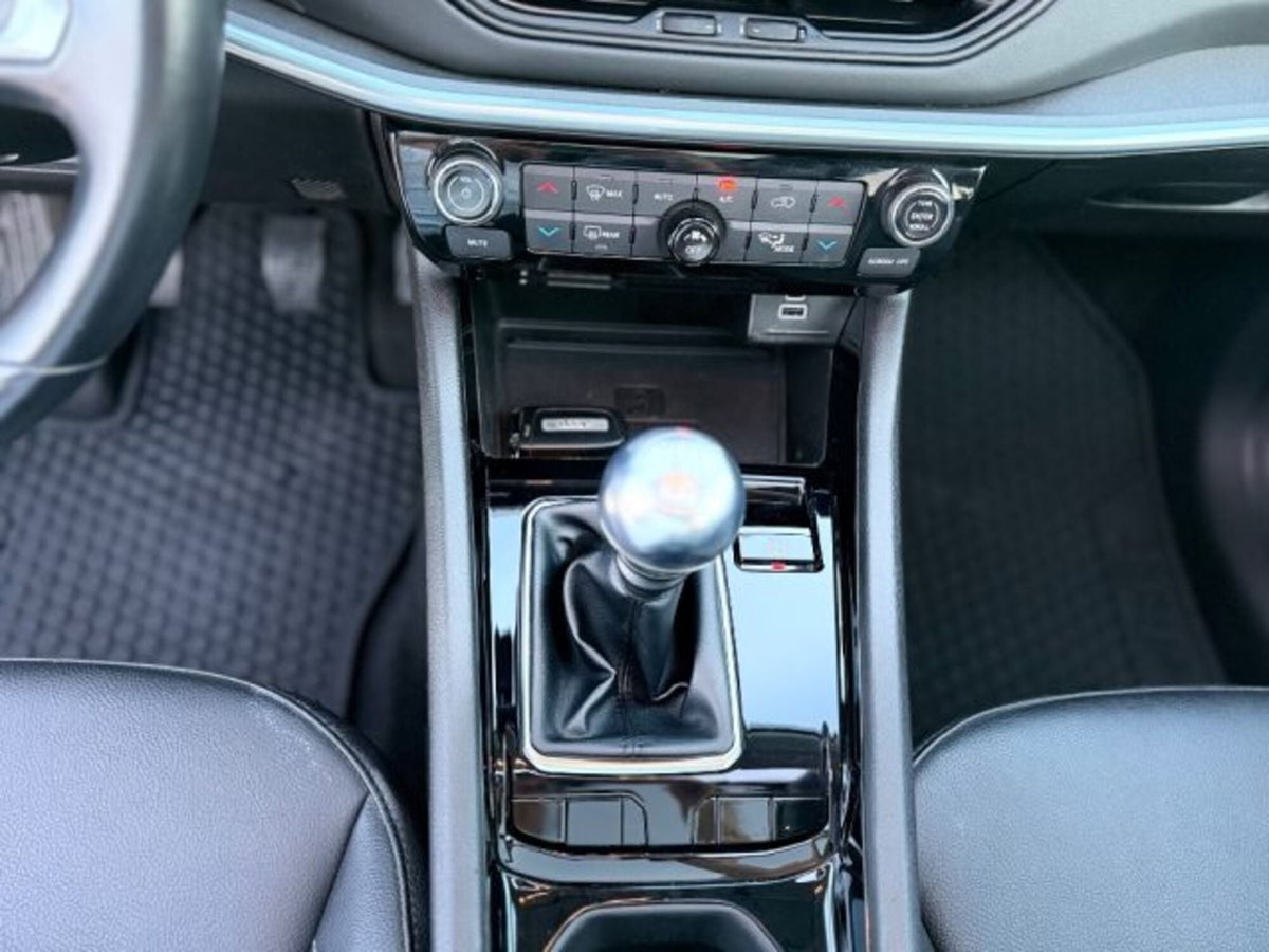 Jeep Compass 1.6 mjt S 2wd 130cv (18)