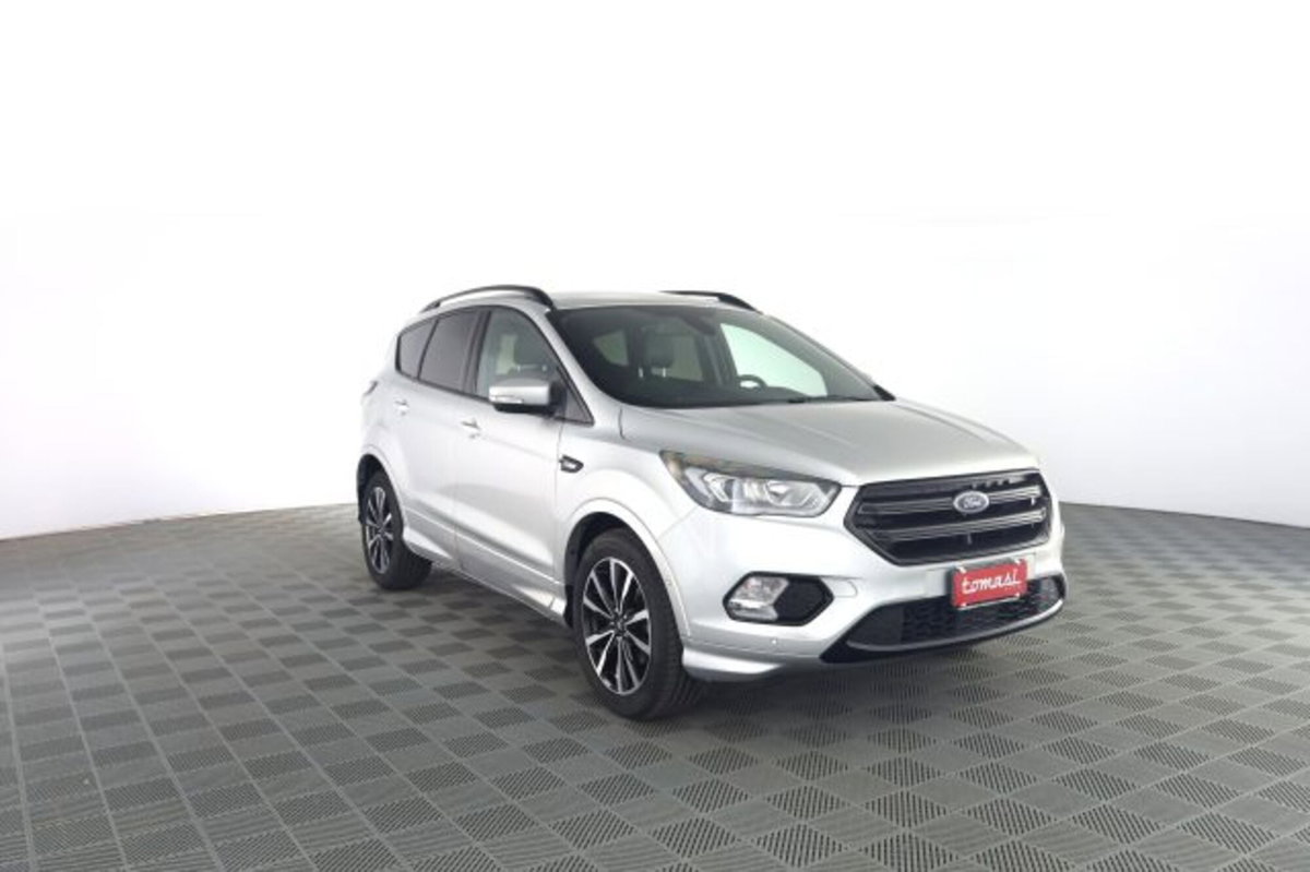 Ford Kuga 1.5 TDCI 120 CV S&S 2WD ST-Line (2)