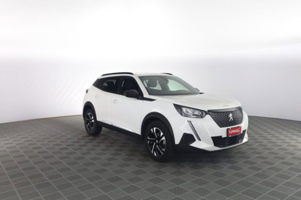 Peugeot 2008 PureTech 100 S&S Allure Pack (2)