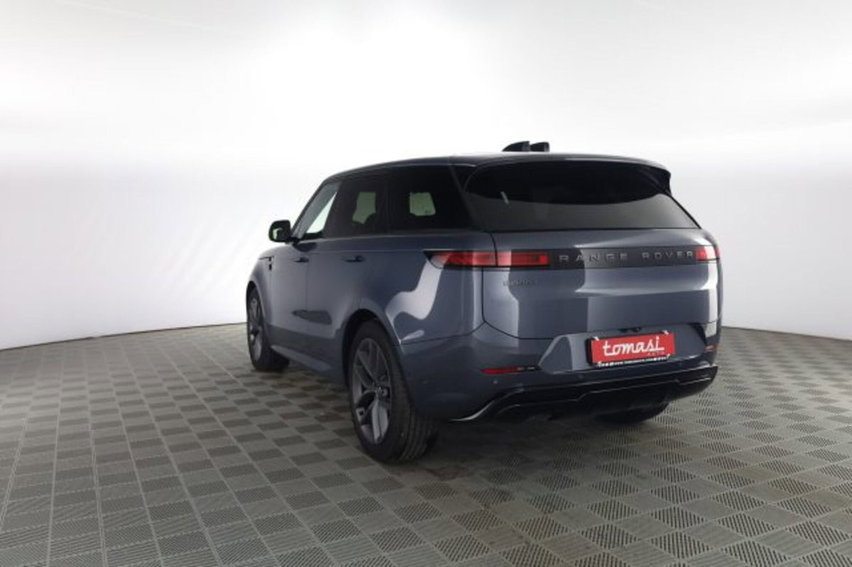 Land Rover Range Rover Sport 3.0D l6 300 CV HSE Dynamic Stealth (6)