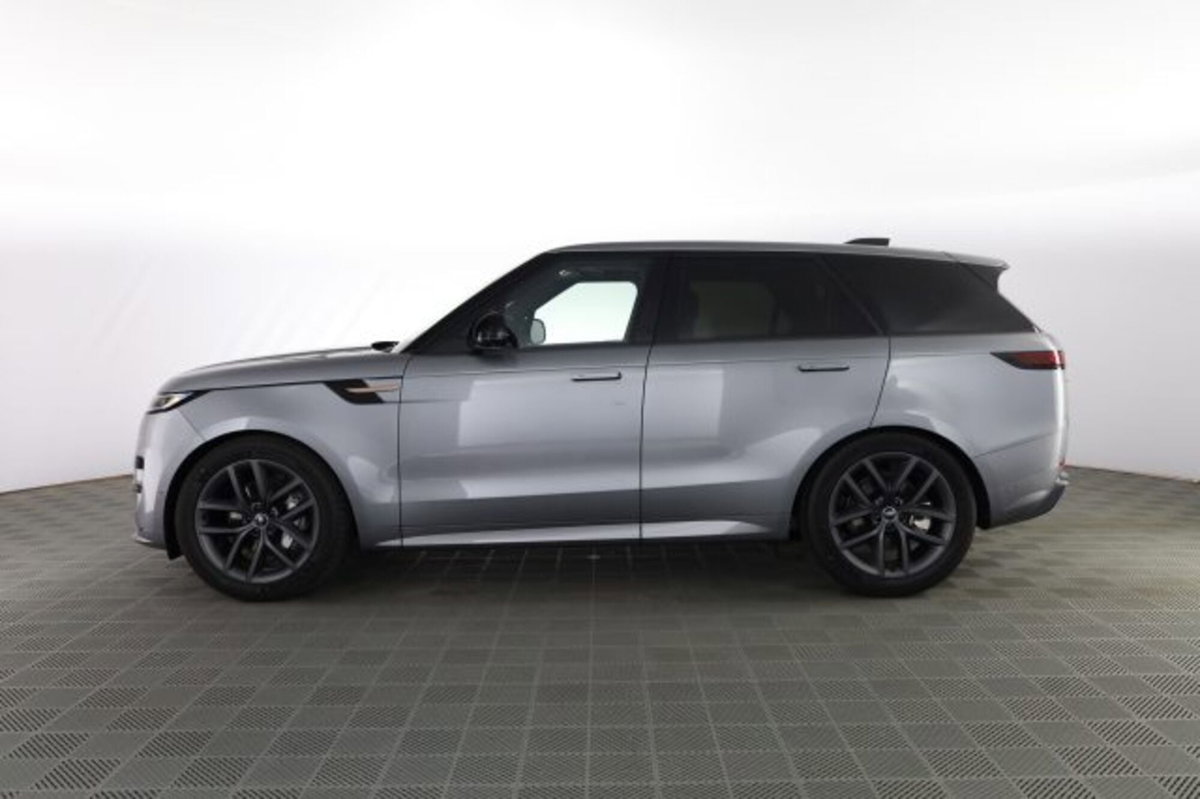 Land Rover Range Rover Sport 3.0D l6 300 CV HSE Dynamic Stealth (7)