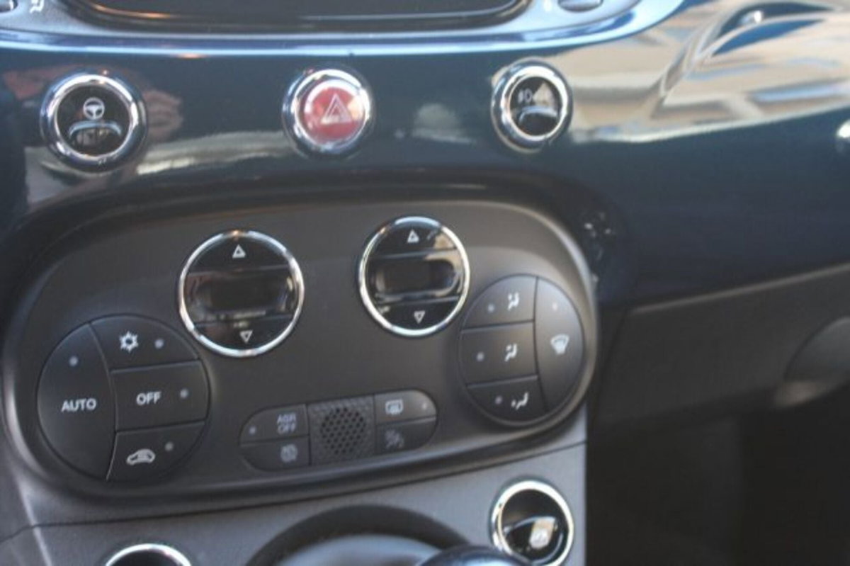 Fiat 500 1.0 Hybrid Connect (11)