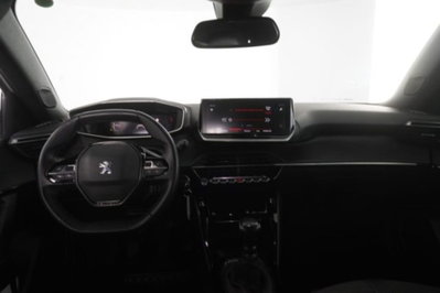 Peugeot 2008 PureTech 100 S&S Allure Pack (12)