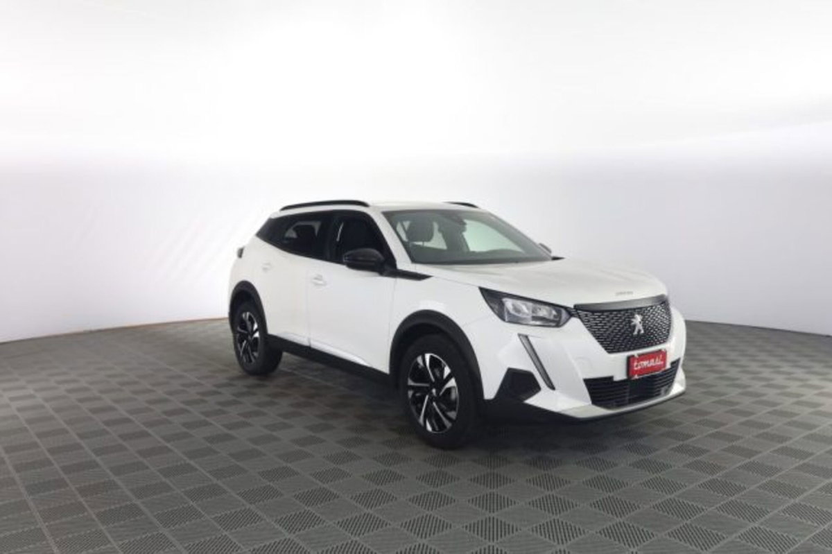 Peugeot 2008 PureTech 100 S&S Allure Pack (2)