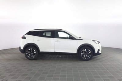 Peugeot 2008 PureTech 100 S&S Allure Pack (3)