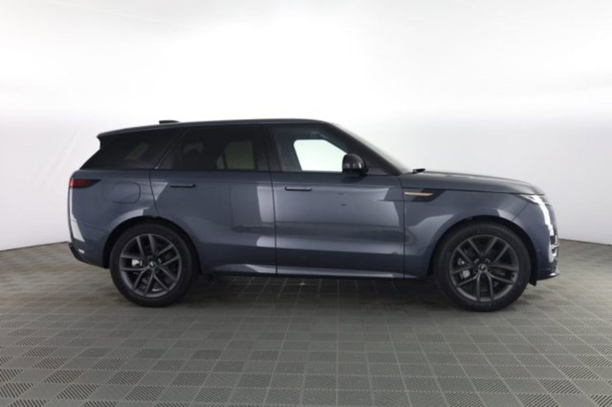 Land Rover Range Rover Sport 3.0D l6 300 CV HSE Dynamic Stealth (3)